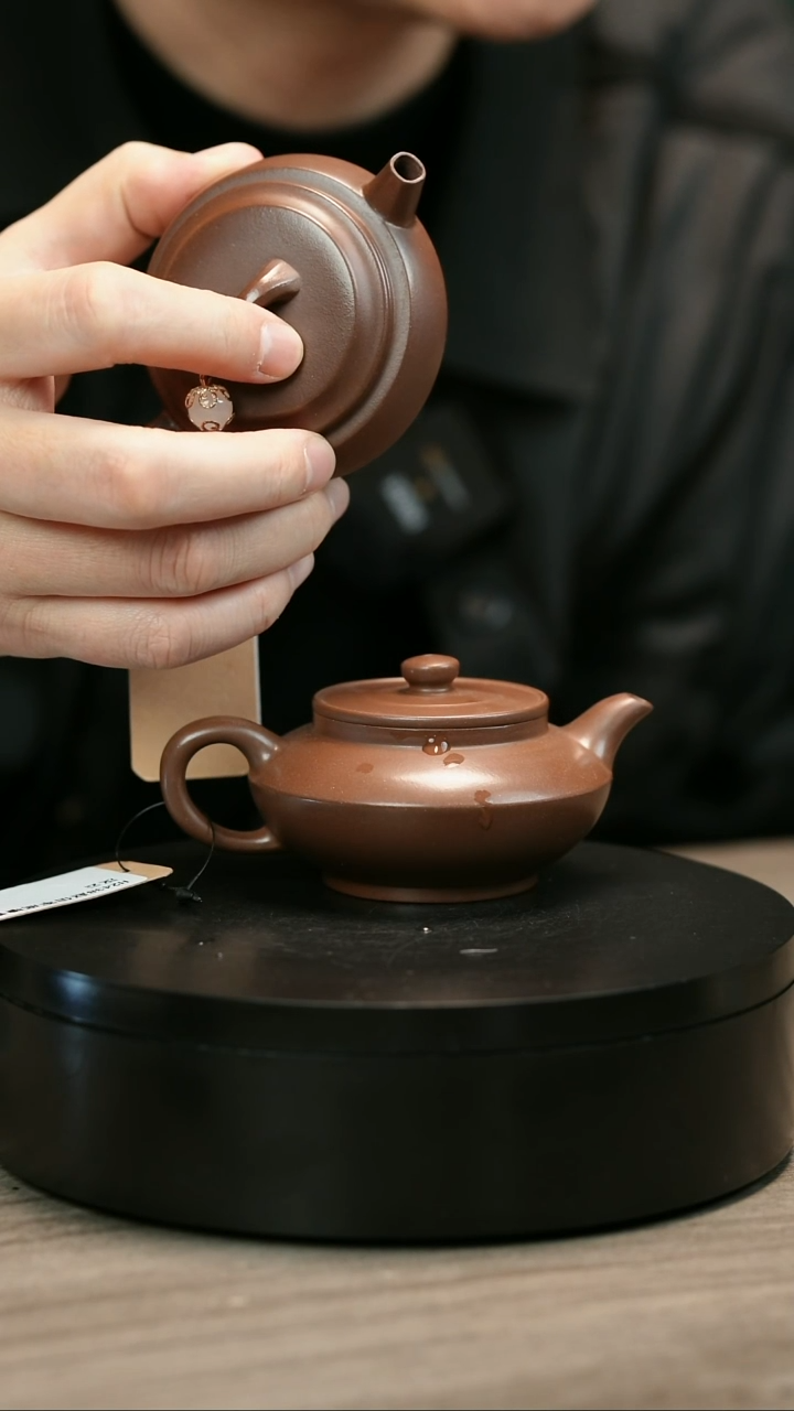 茶壶紫砂新*陆H2438赵信军底槽青汉云