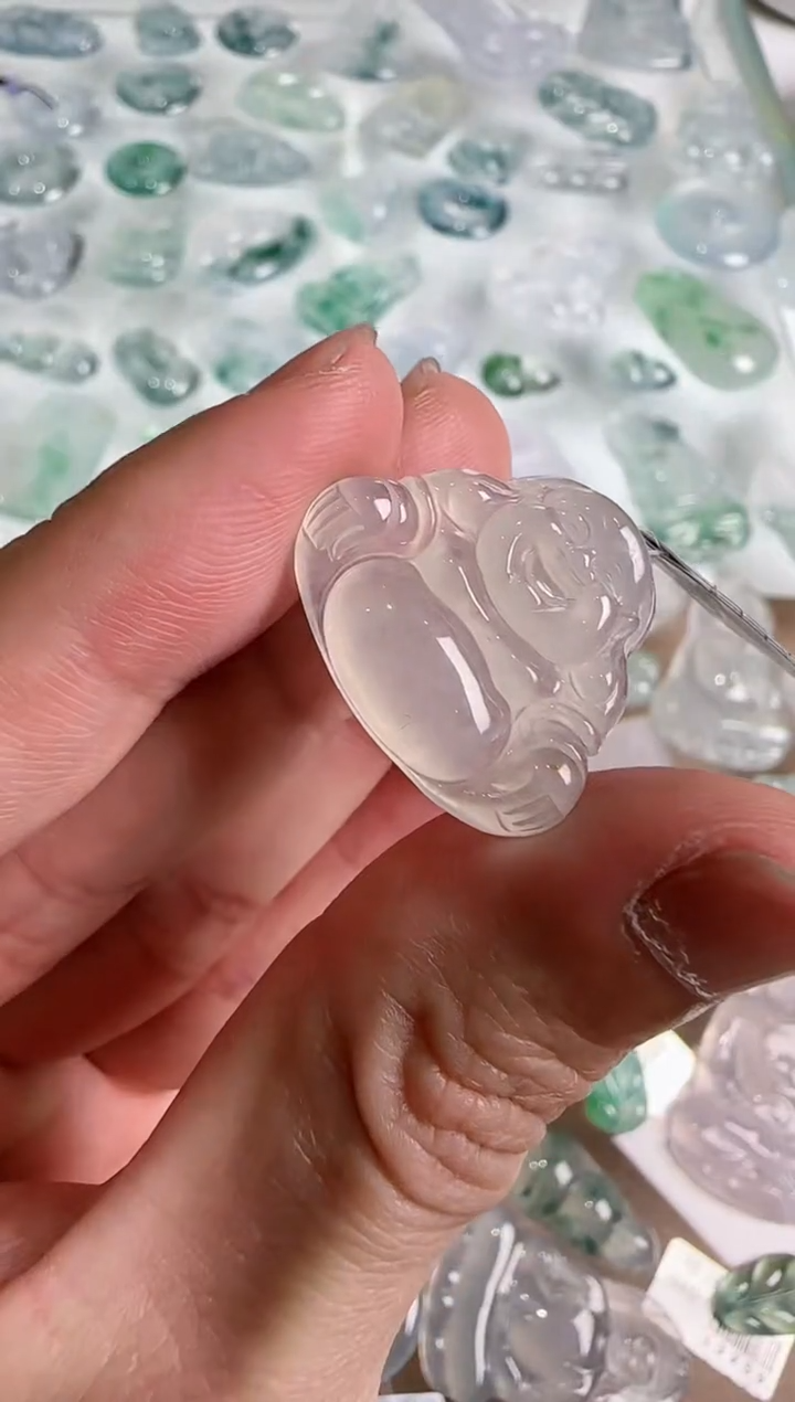 【闪购商品】翡翠吊坠(不含链)未镶嵌··