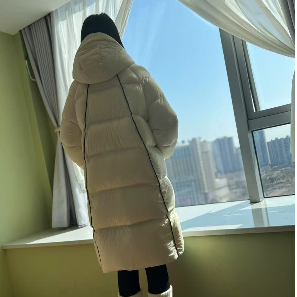 90大长款连帽女鹅绒服