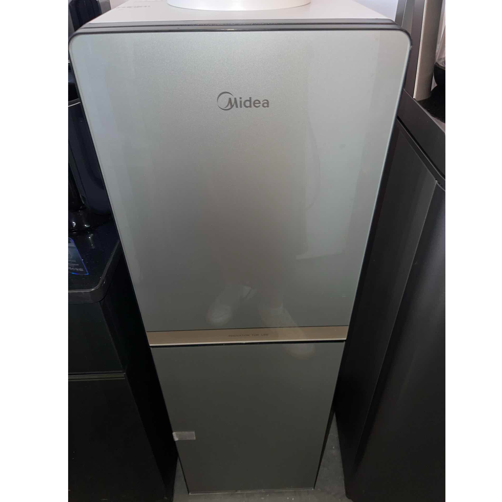 9新 Midea/美的 【二手】中央仓饮水机轻微划痕功能完好