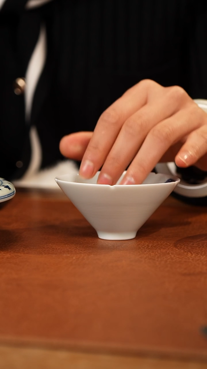 【闪购商品】杯景德镇九段斗笠杯