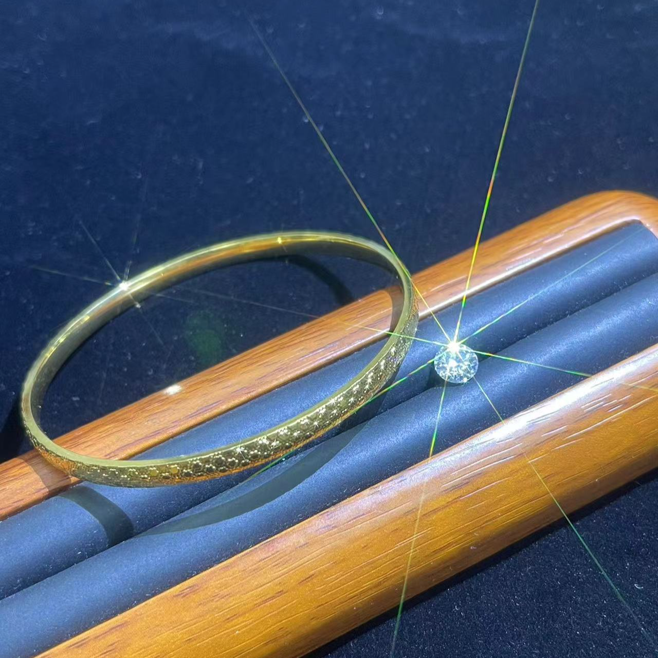 s145黄色蜂巢均码手镯多样性发货