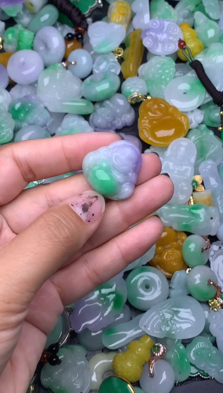 翡翠未镶嵌颈饰天然缅甸翡翠吊坠