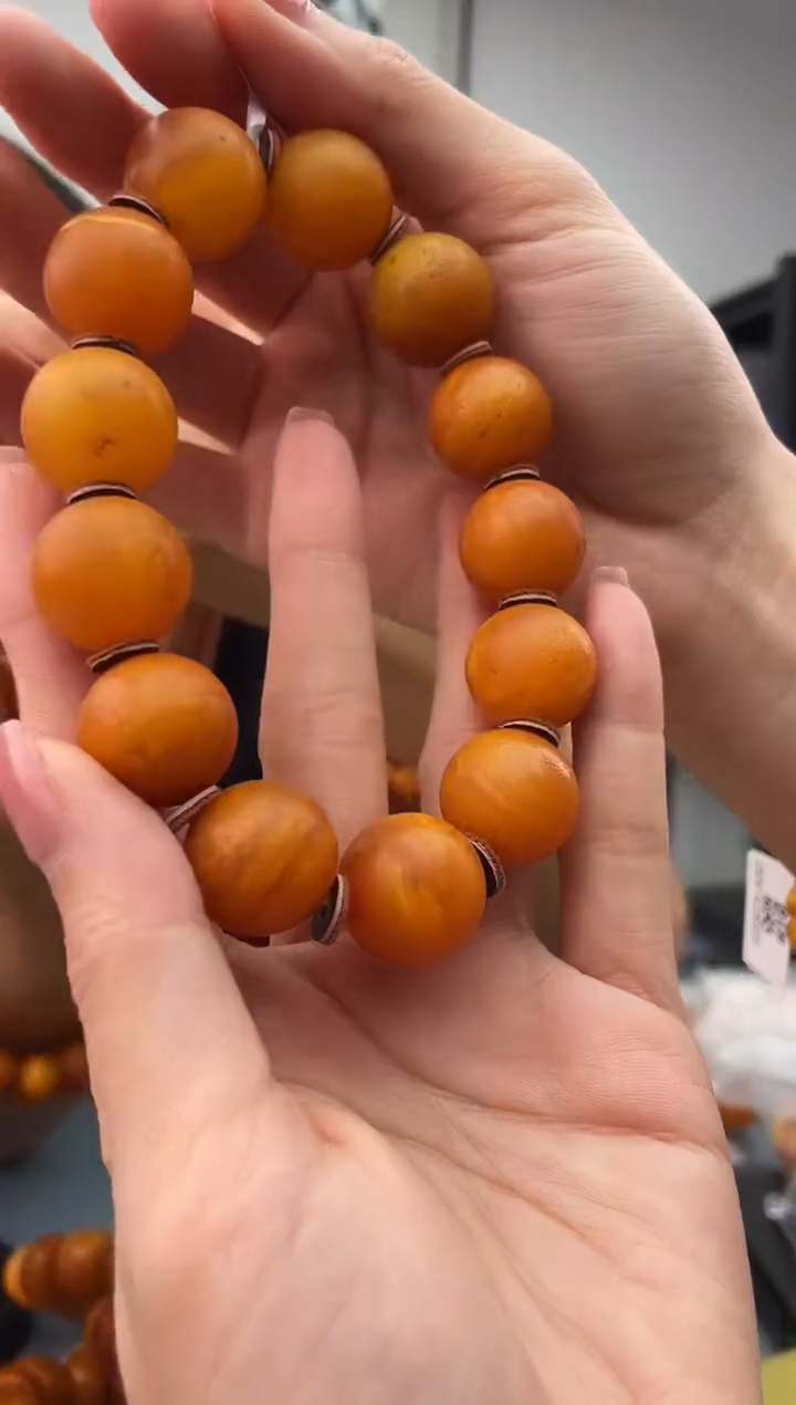 未镶嵌蜜蜡珠宝奇石044，18微瑕假一罚十多样性发其一