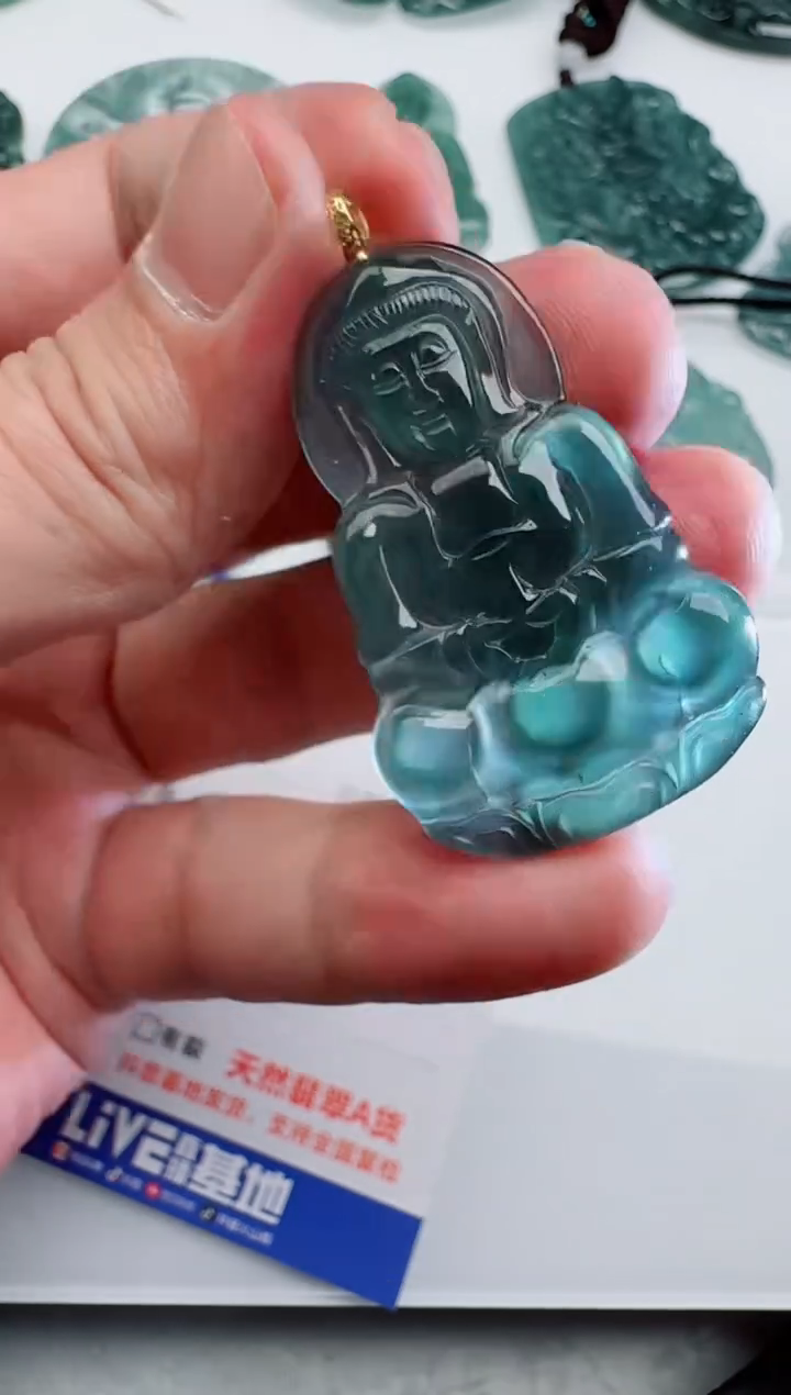 【闪购商品】翡翠颈饰未镶嵌1111111111111111