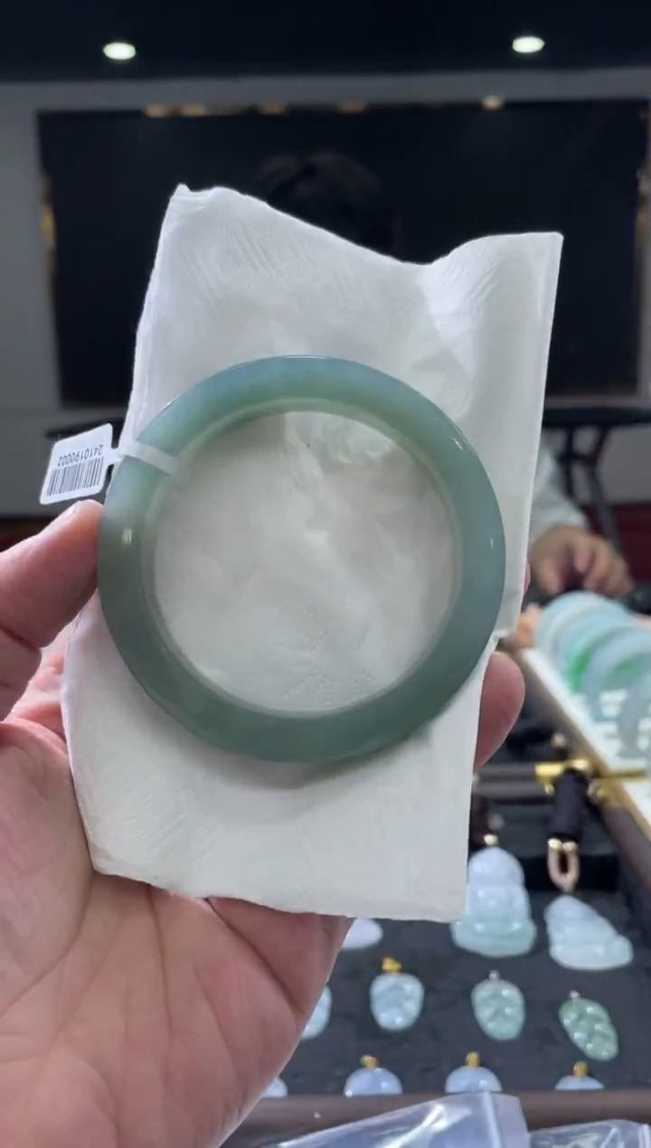 未镶嵌手镯定制翡翠?****?手镯DDJ发一件