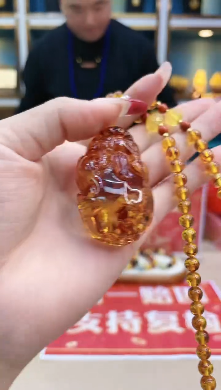 【闪购商品】琥珀裸石未镶嵌@@ZY40506017