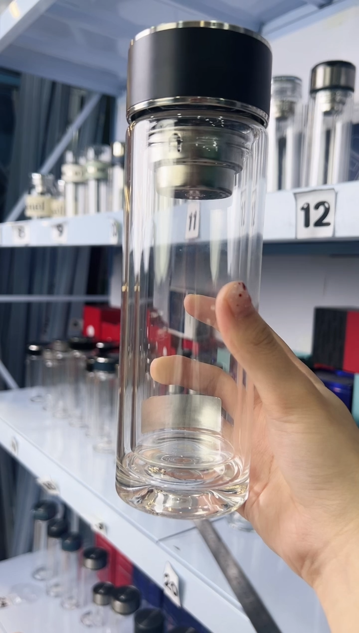 【闪购商品】双层高档320ml高硼硅茶杯