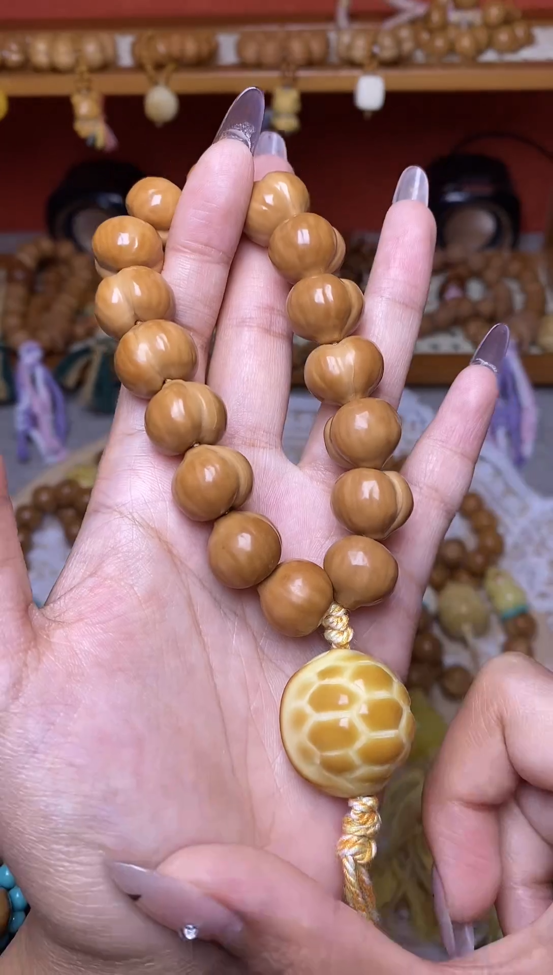 手串猴头核桃屁桃➕富甲手持