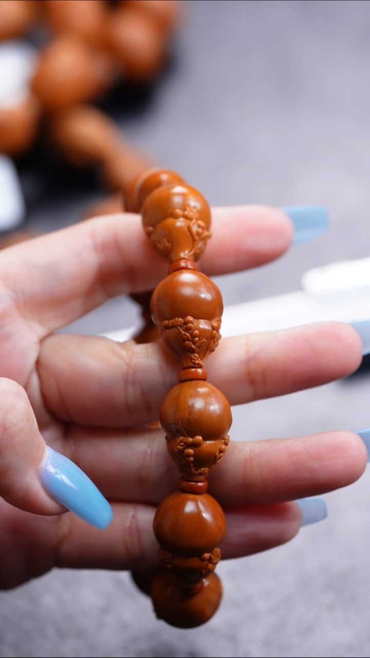 【闪购商品】橄榄核吊坠橄榄核