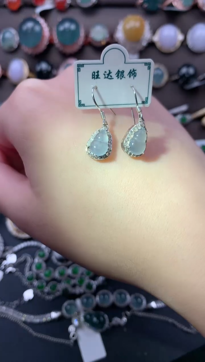 【闪购商品】翡翠戒指银S925镶嵌52141