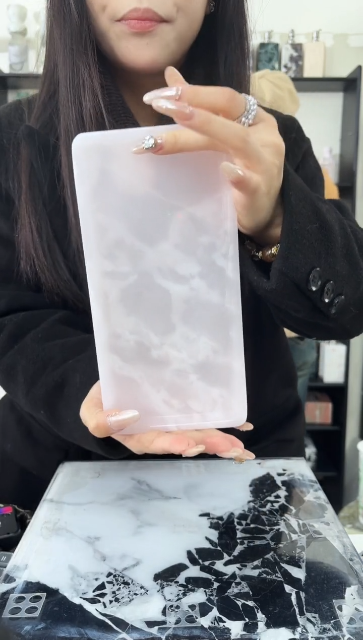 石材J****H粉玉070  