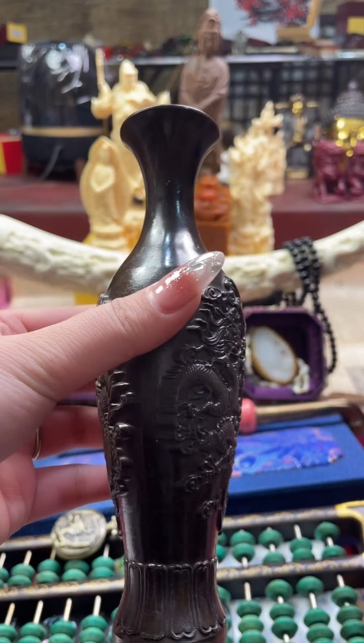 【闪购商品】一一一一一一花瓶