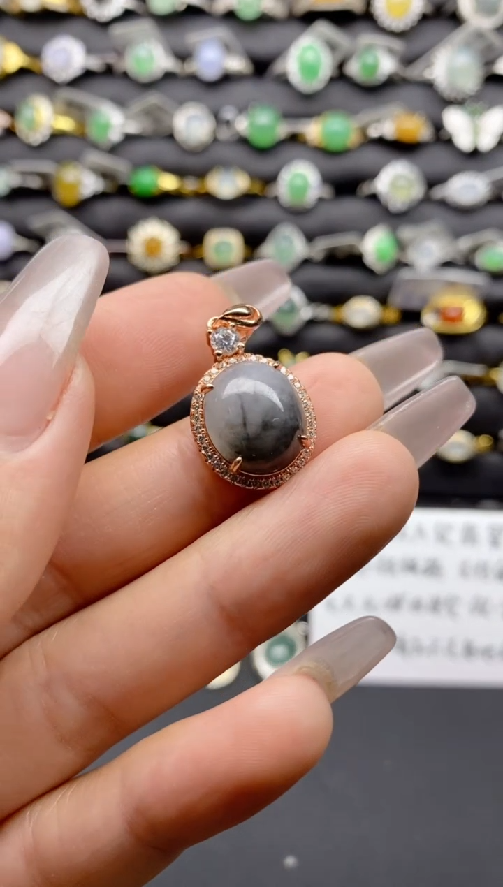 【闪购商品】翡翠吊坠(赠链)银S925镶嵌S925银镶嵌翡翠吊坠