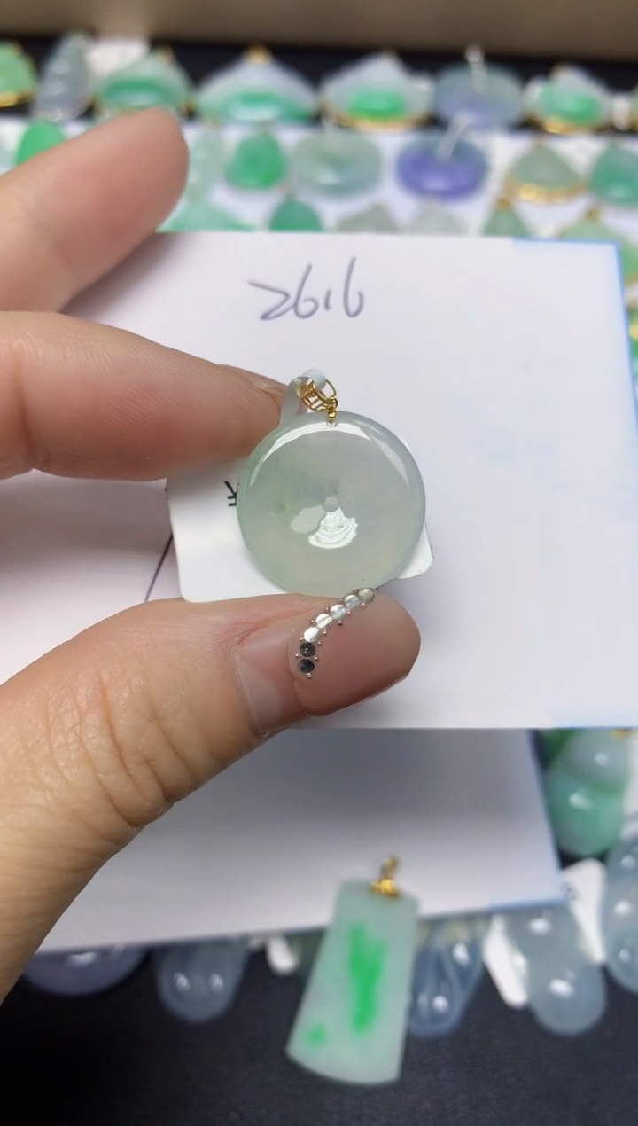 【闪购商品】翡翠挂件18K金镶嵌 天然翡翠A货