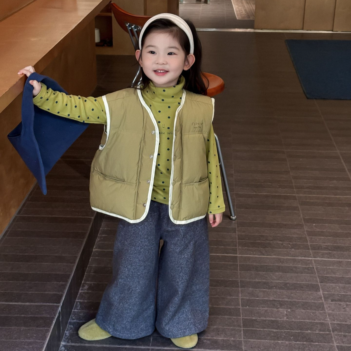 2025冬季新款童装 韩版童装 女童手塞棉卡通棉马甲 冬款宝宝马甲
