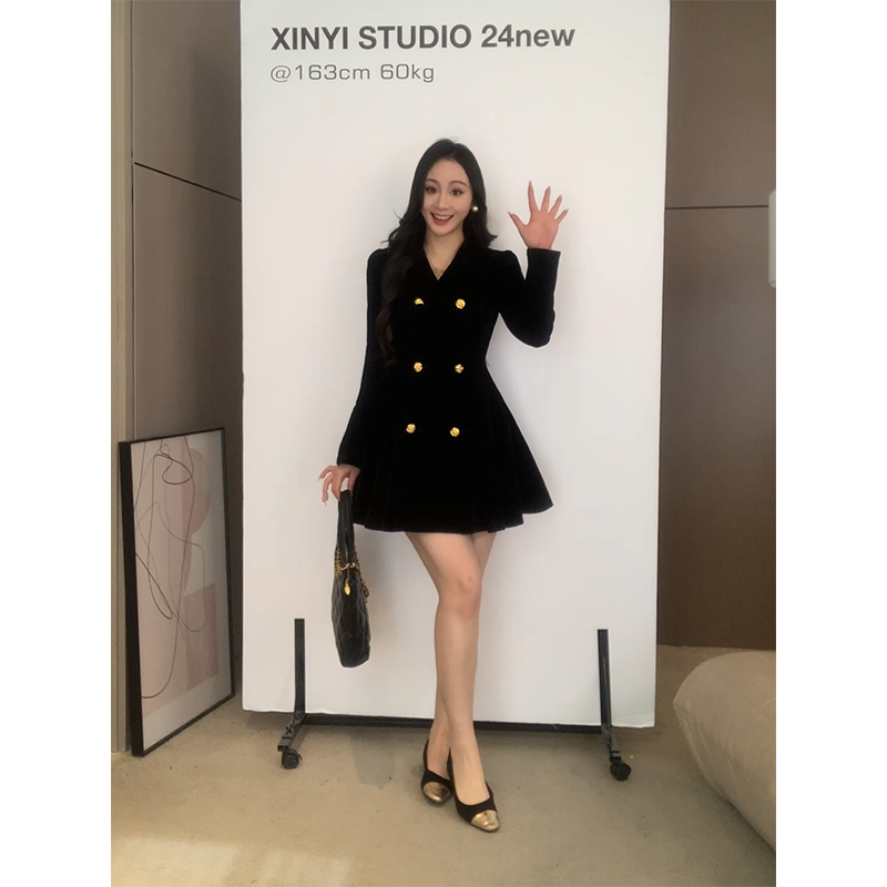 XINYI【夜幕流星】秋冬丝绒连衣裙收腰显瘦气质A字裙X624M20034