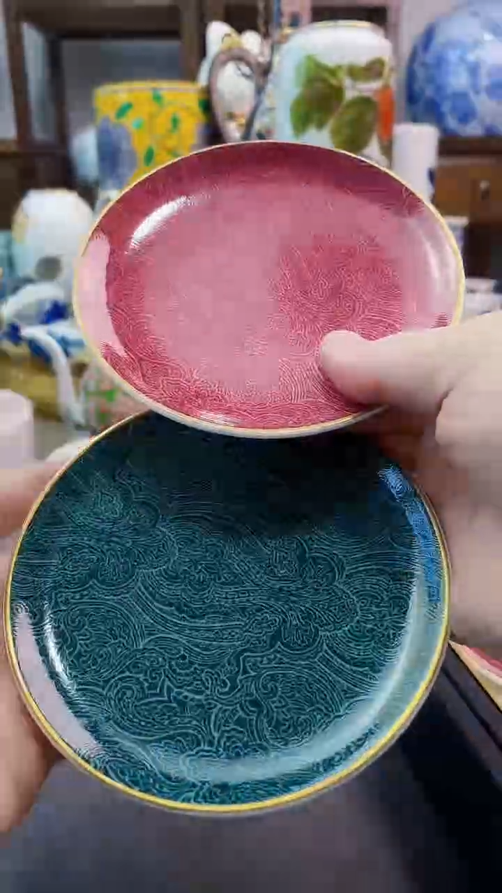 瓷片微**素骨瓷盘一对