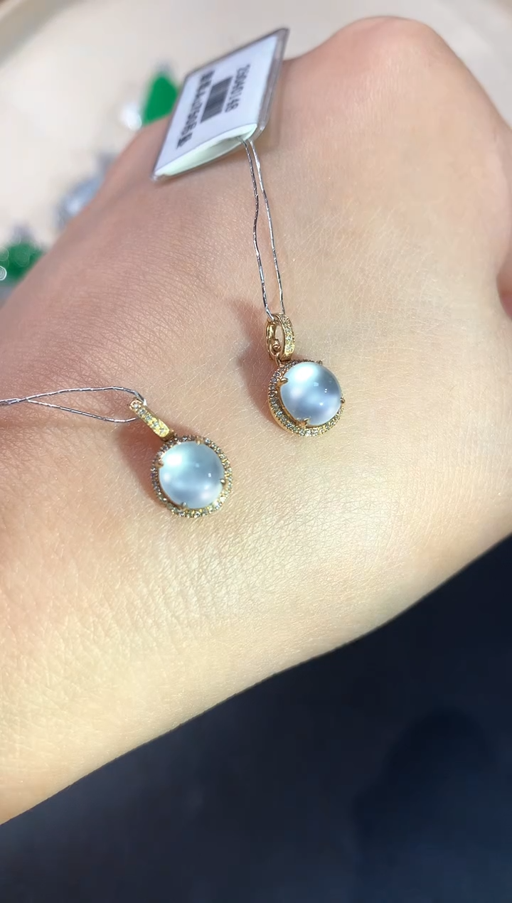 翡翠18K金镶嵌吊坠(不含链)A510|多样性发其一|1880