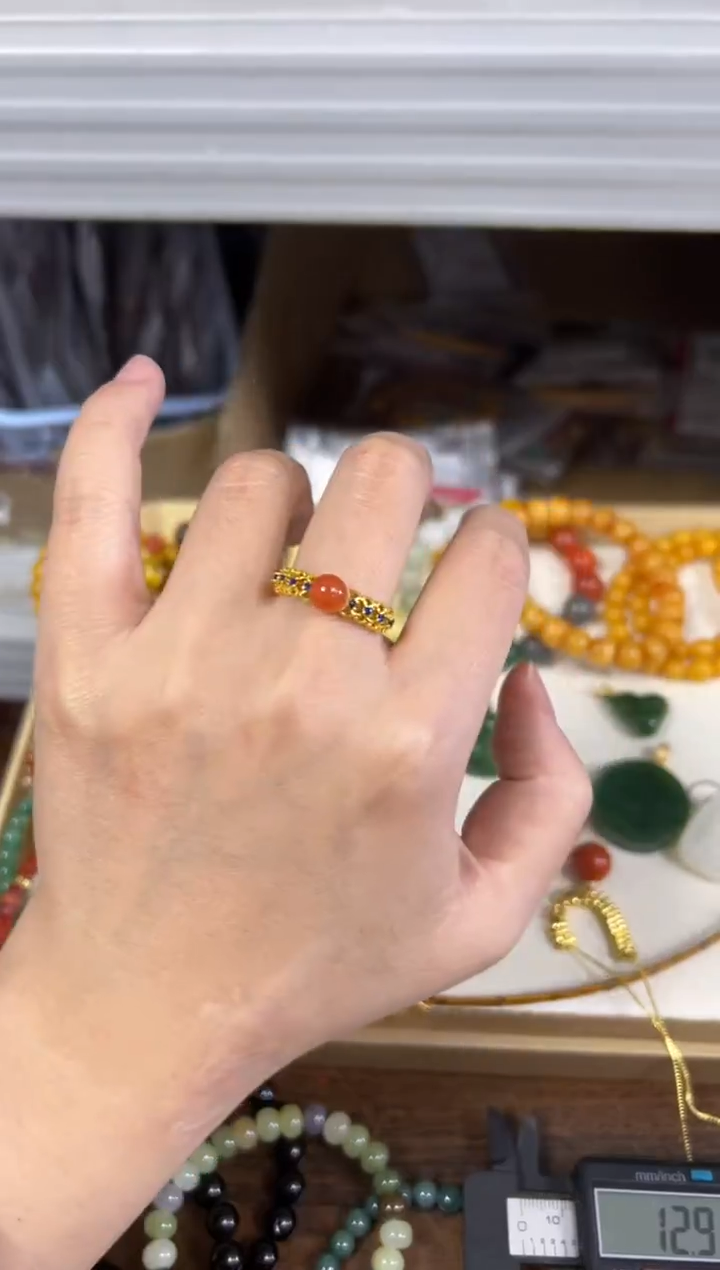 未镶嵌南红玛瑙戒指樱桃红南红玛瑙重工镶嵌款戒指[68]