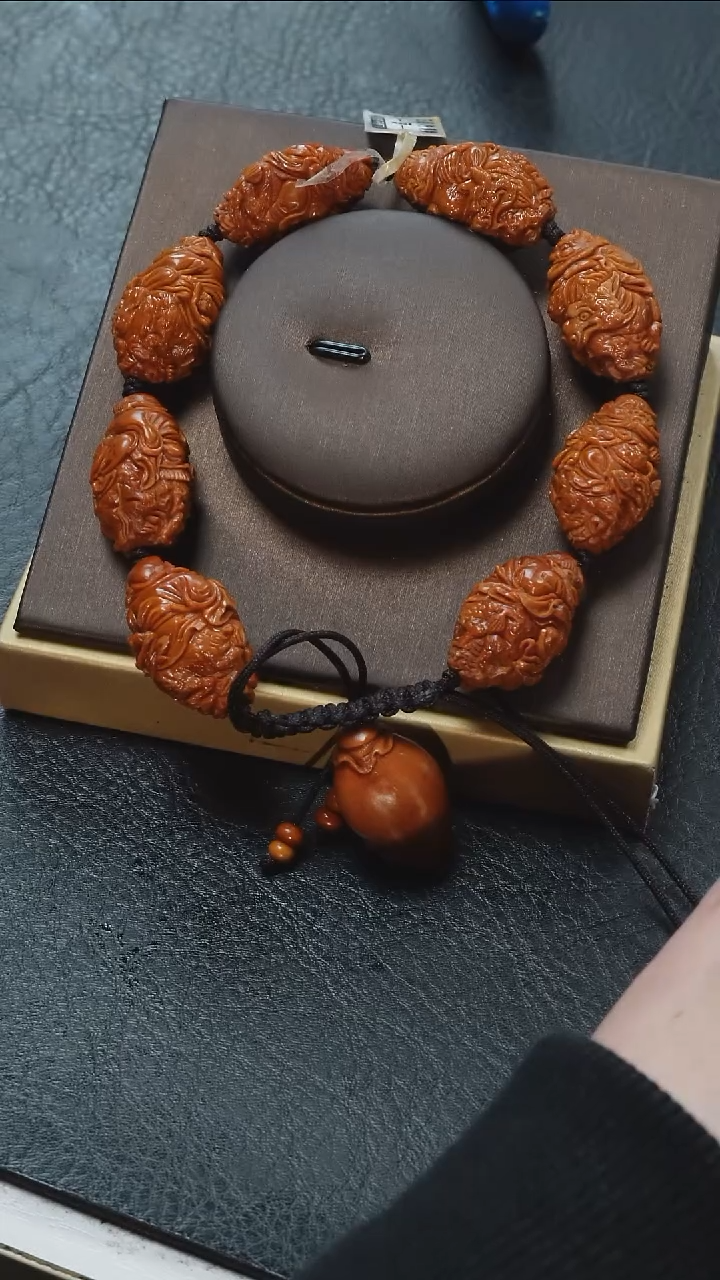 【闪购商品】橄榄核吊坠梦梦精品核雕