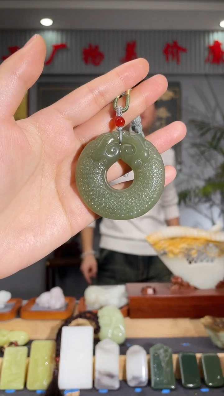 【闪购商品】和田玉颈饰未镶嵌拍一发一 多样性发货