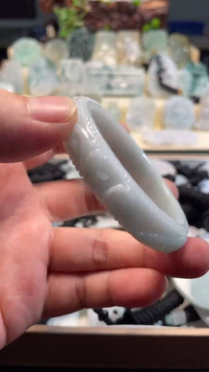 颈饰未镶嵌翡翠11/09/007