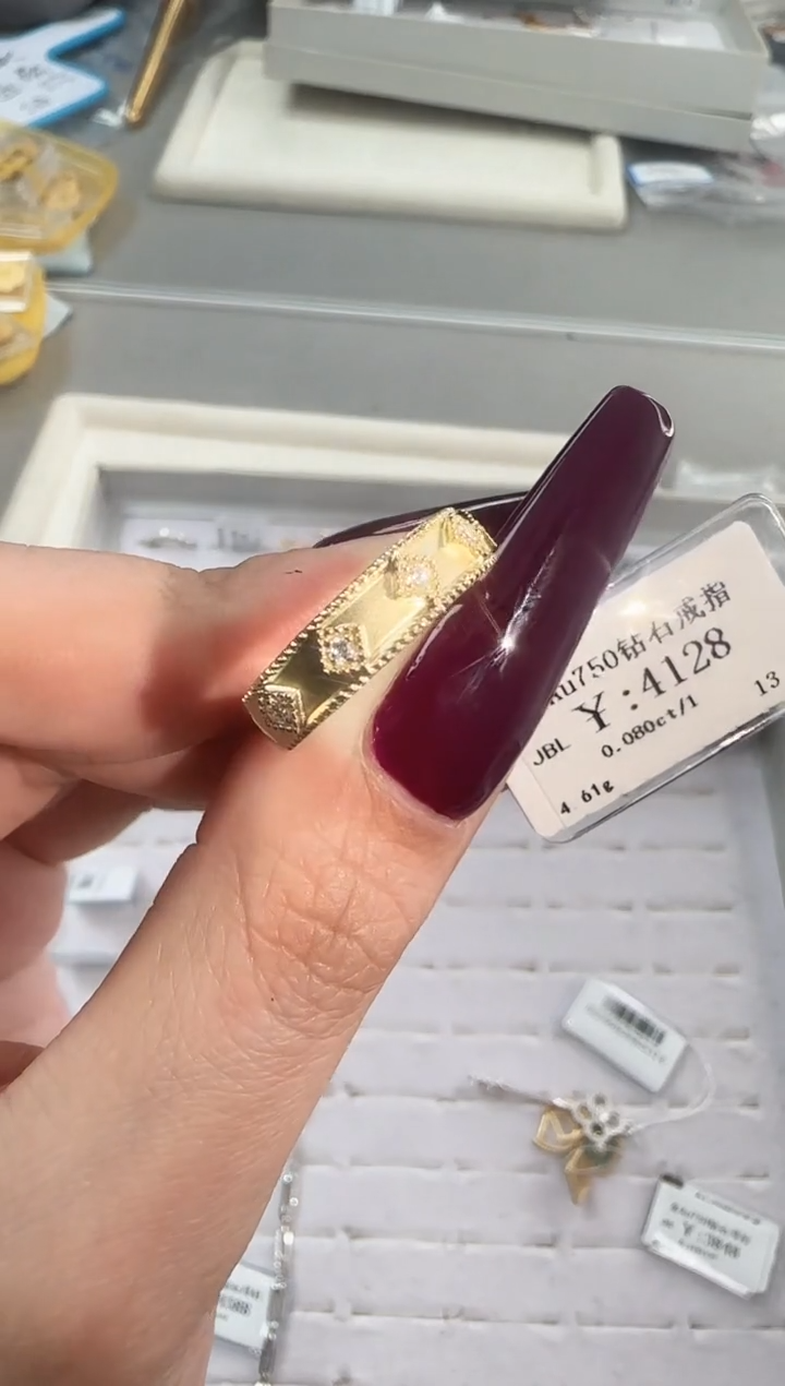 戒指/指环18K金镶嵌钻石B2599908905424