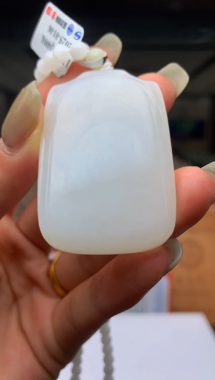 【闪购商品】定制和田玉Boss阳天然和田玉（拍一发一）