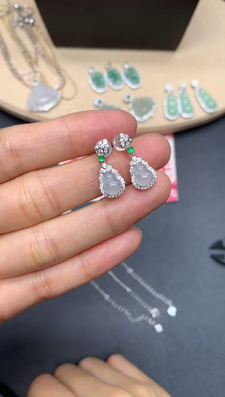 【闪购商品】翡翠耳饰银S925镶嵌葫芦【多样性发其一】