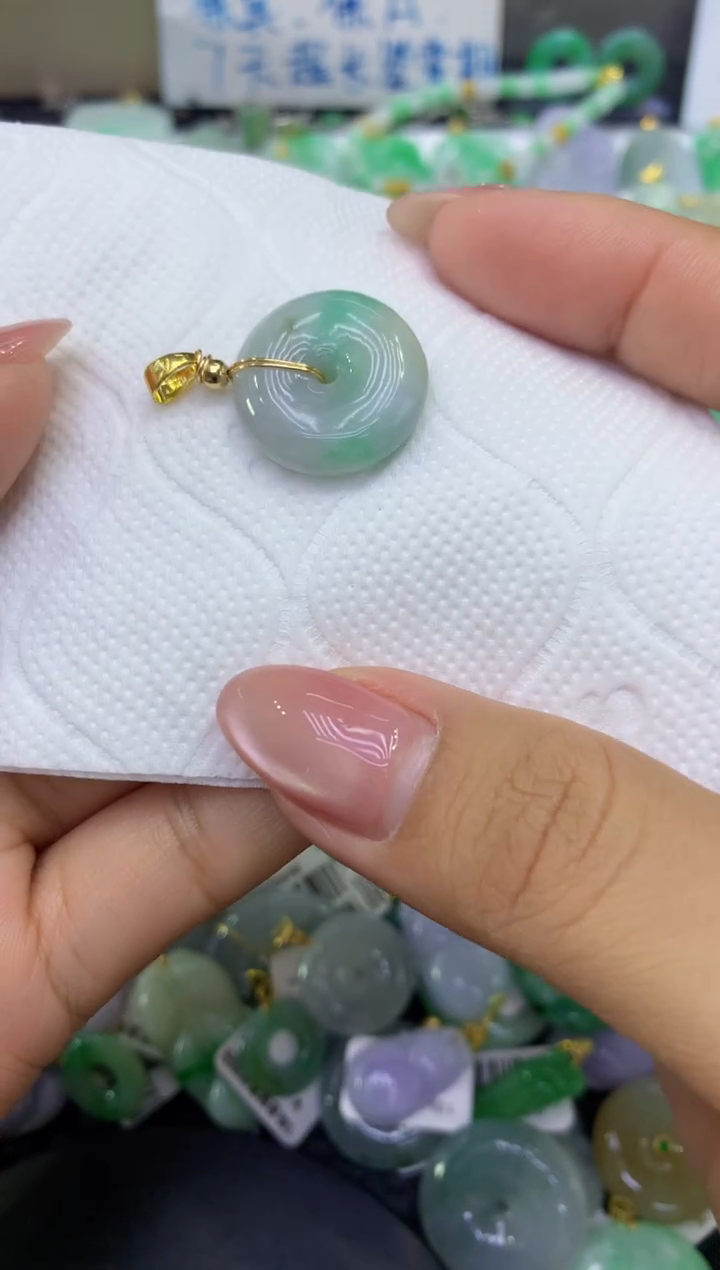 颈饰未镶嵌翡翠天然缅甸A货翡翠