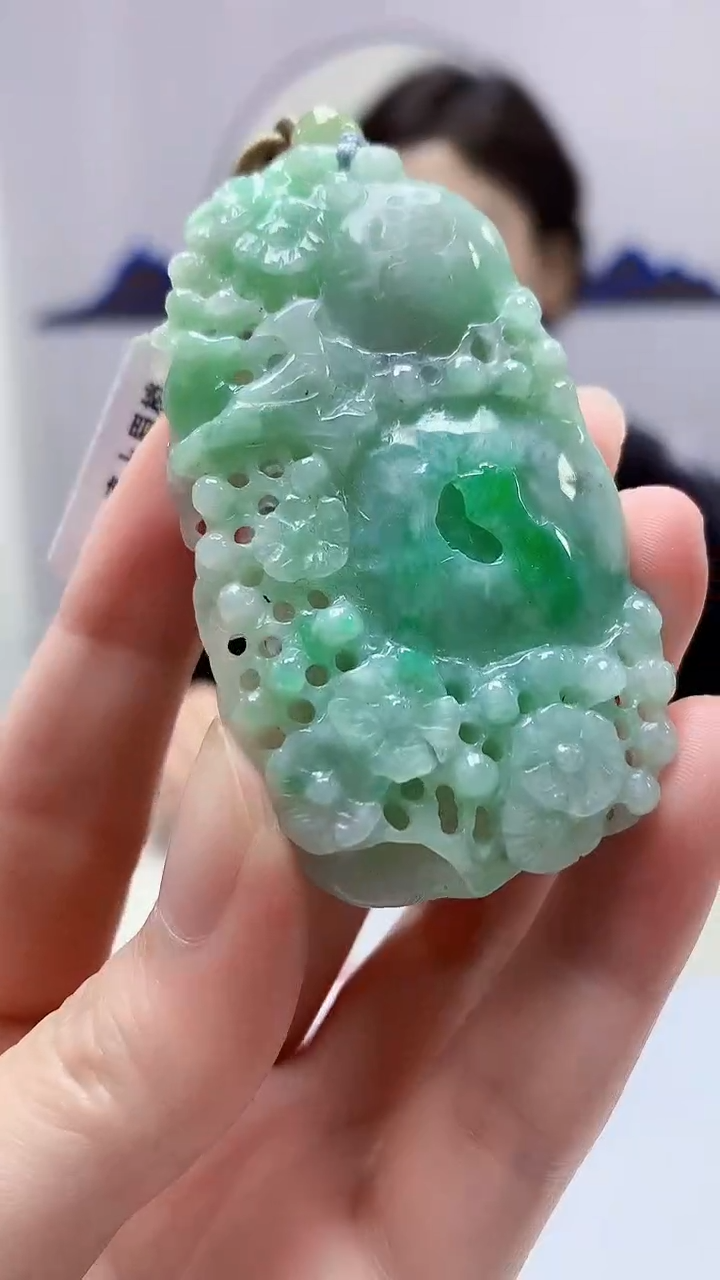 【闪购商品】定制翡翠未镶嵌4829zm-毛货挂件37