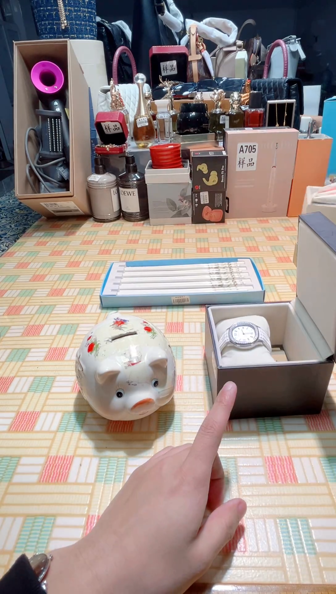 瓷片瓷器 库房到期 全部地板价@@1