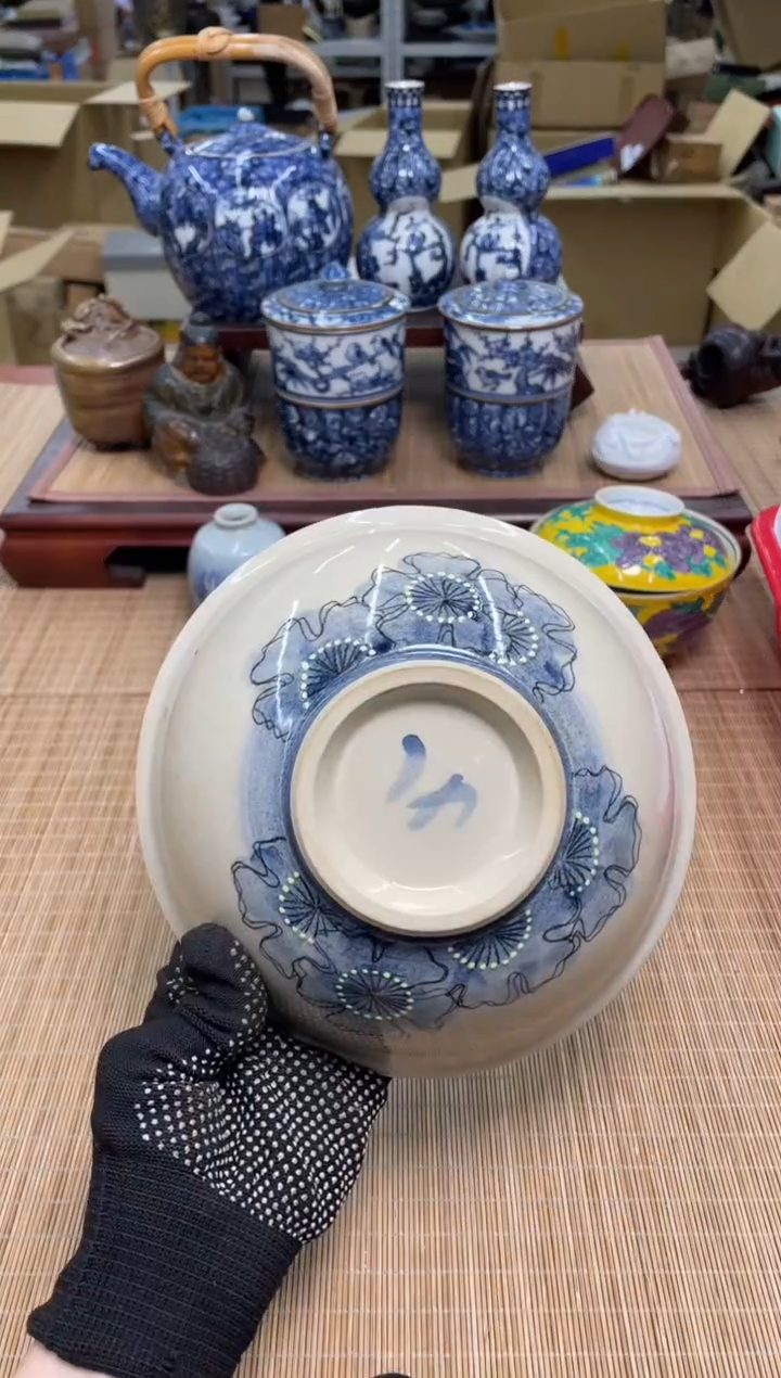 漫*滕钵子中古物品谨慎参拍直播链接