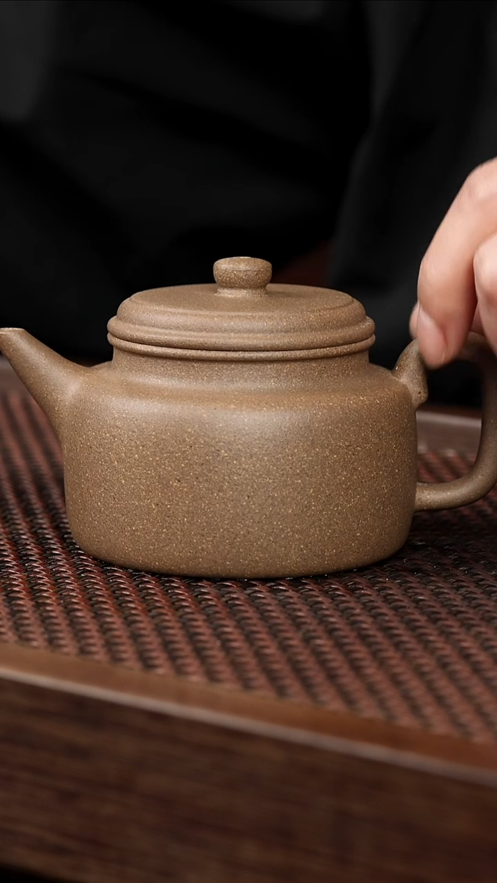 茶壶紫砂2-4剑流德钟