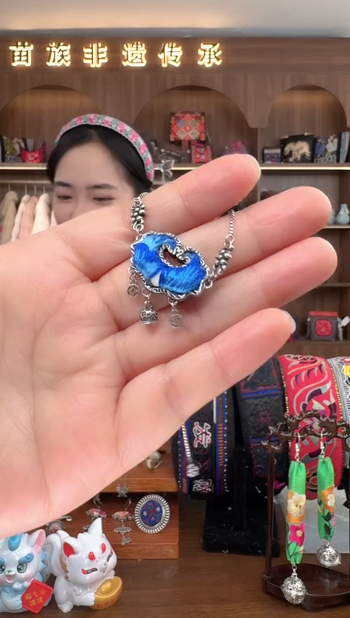 【闪购商品】织绣扶光苗绣传承36