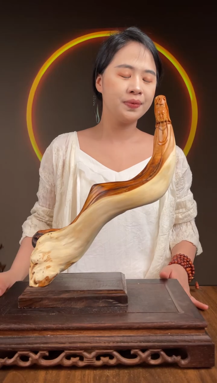 柏木（崖柏）手工摆件,先抢先得! 编号188