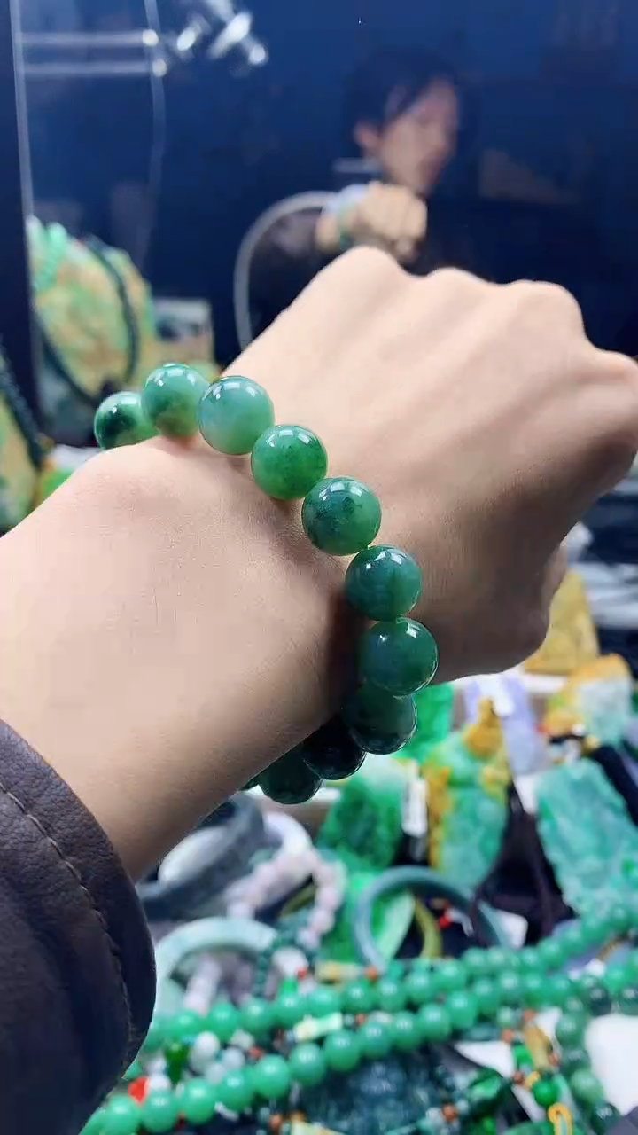 颈饰未镶嵌翡翠天然缅甸a货翡翠