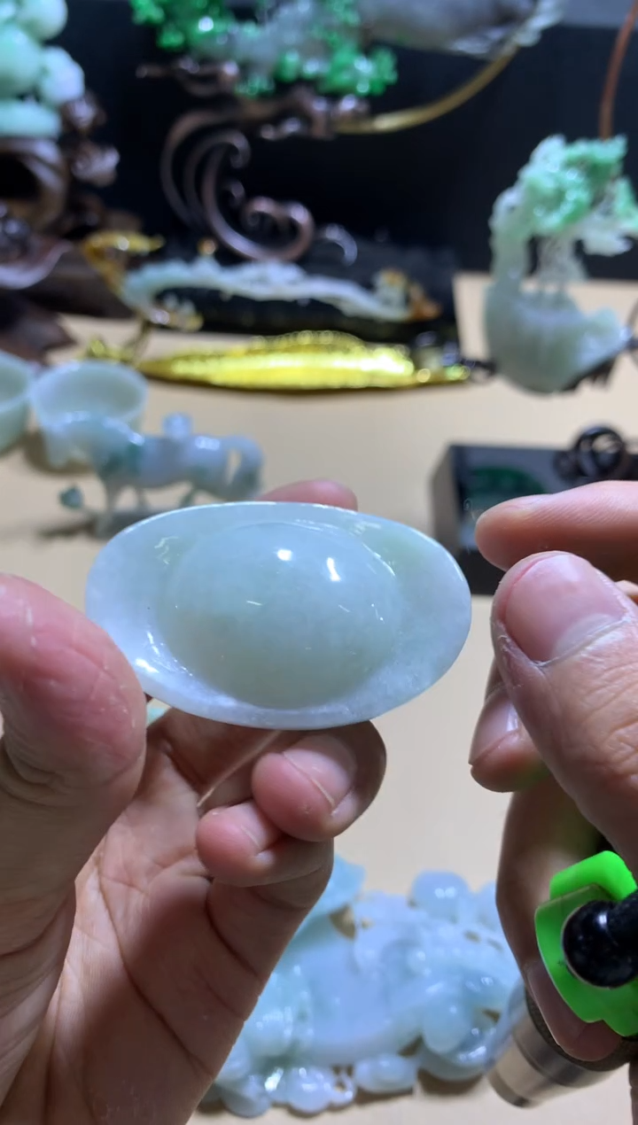 【闪购商品】翡翠摆件未镶嵌翡翠摆件