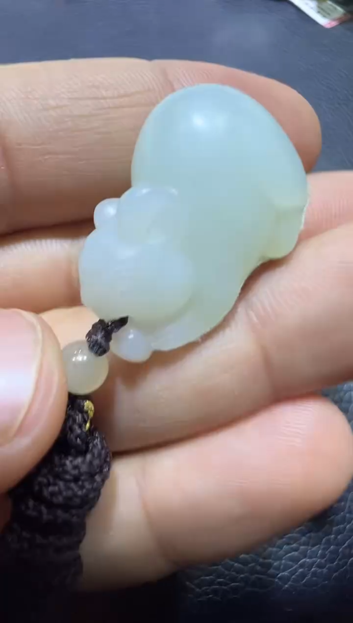 吊坠(赠链)未镶嵌和田玉天泰白玉老鼠挂件（产地直发）