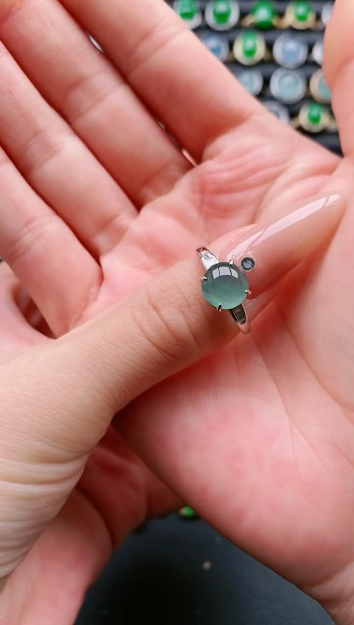 【闪购商品】翡翠戒指银S925镶嵌111111