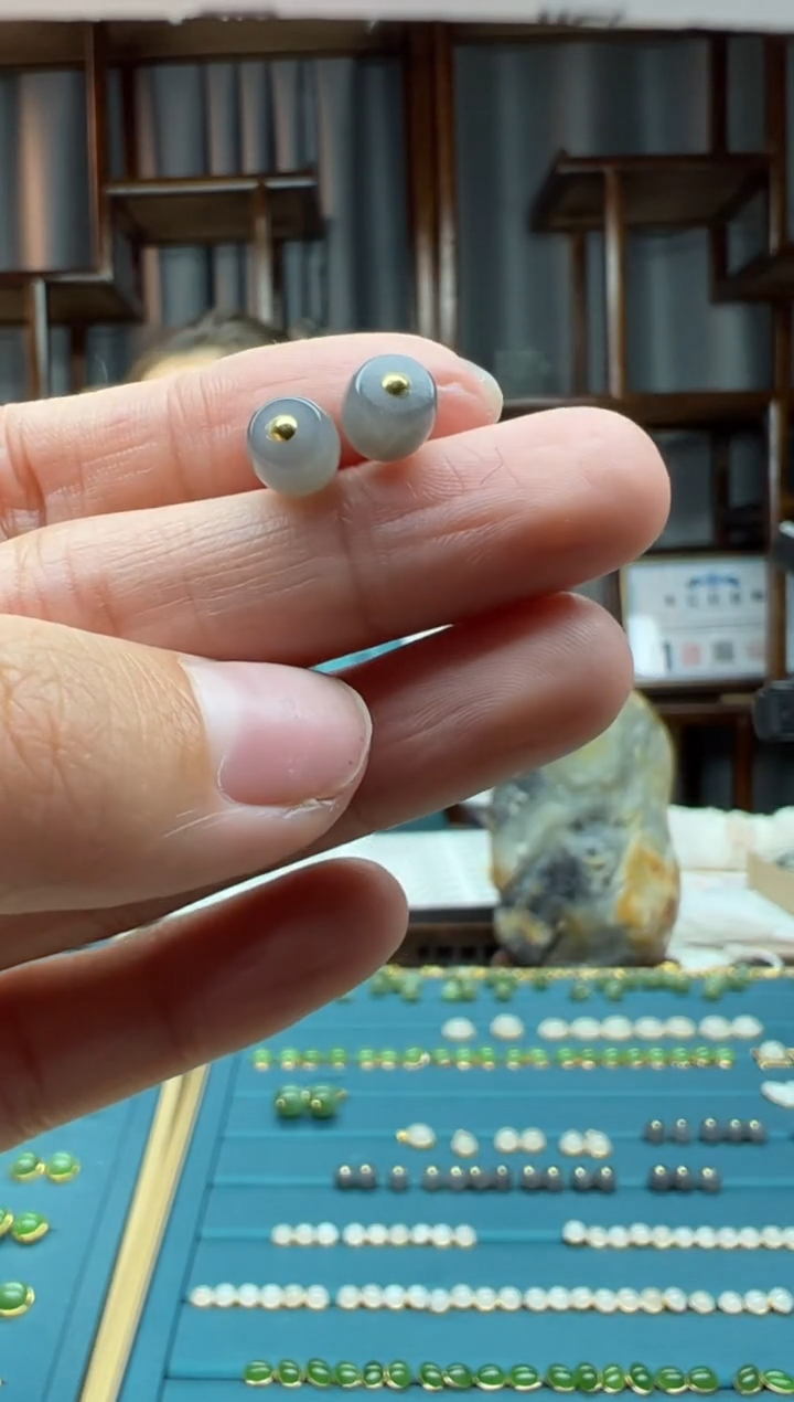 【闪购商品】和田玉颈饰未镶嵌耳钉