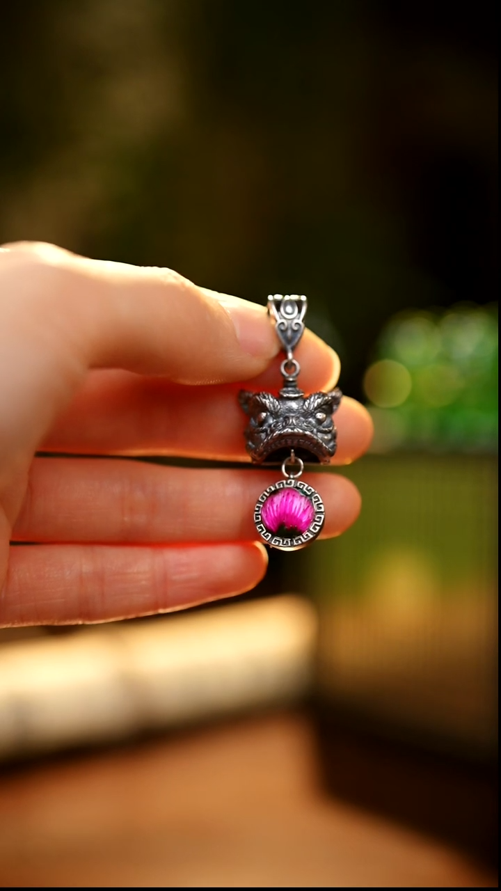 刺绣莲**舟私人定制苗族手工W645