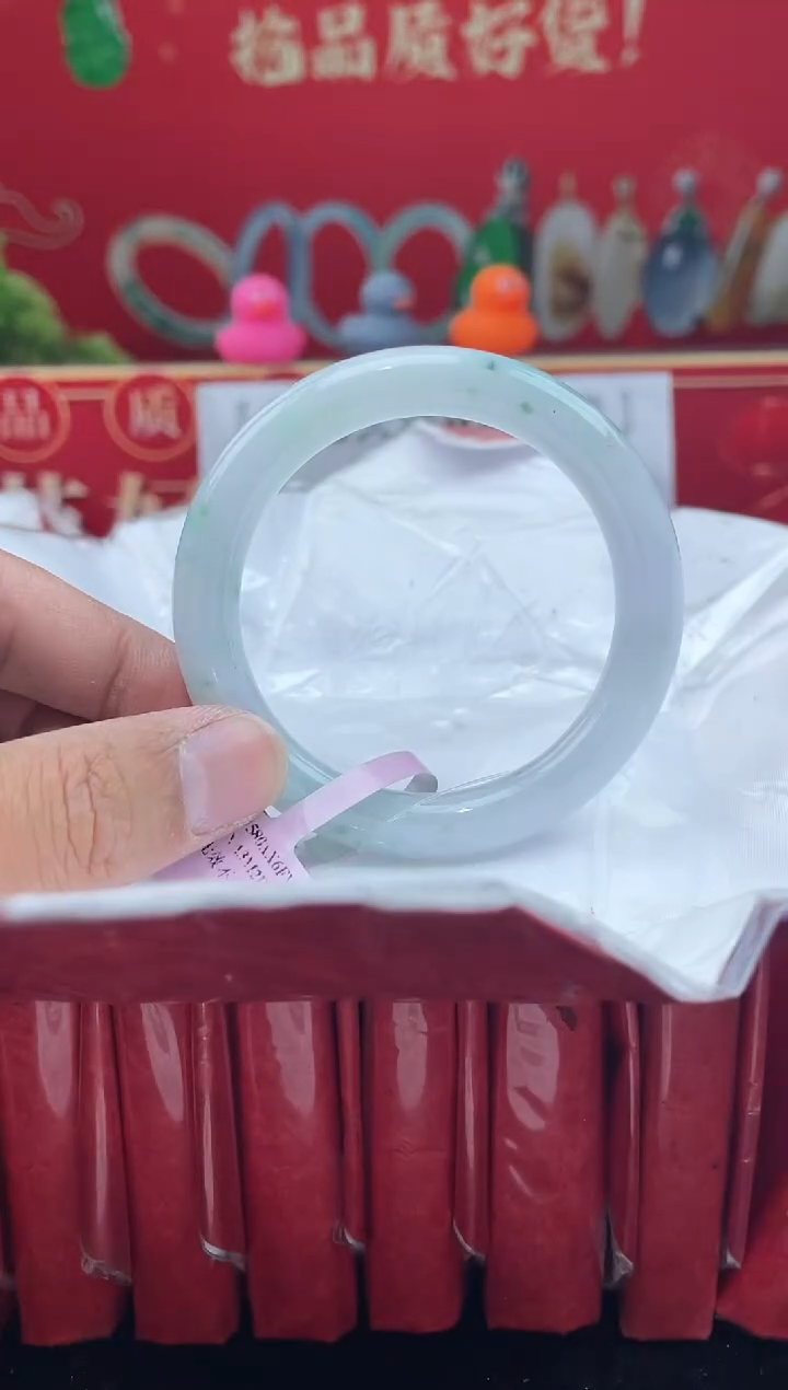 【闪购商品】翡翠手镯未镶嵌手镯4