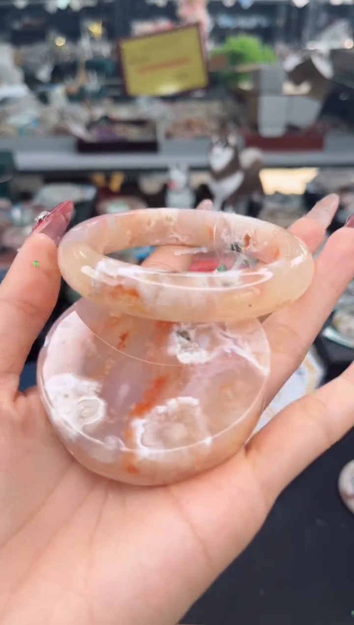 【闪购商品】石英质玉手镯未镶嵌62圈口（赠品镯心）6507590