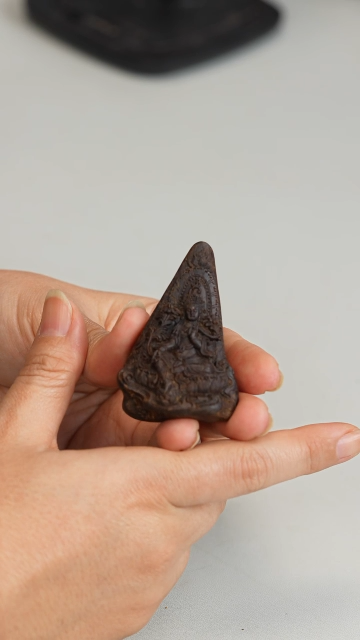 沉香沉香碎屑东马老沙巴沉水度母观音13.6克