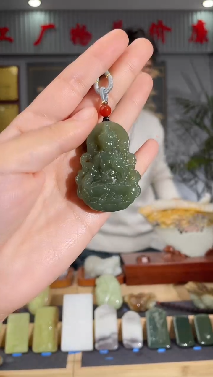 【闪购商品】和田玉颈饰未镶嵌拍一发一 多样性发货