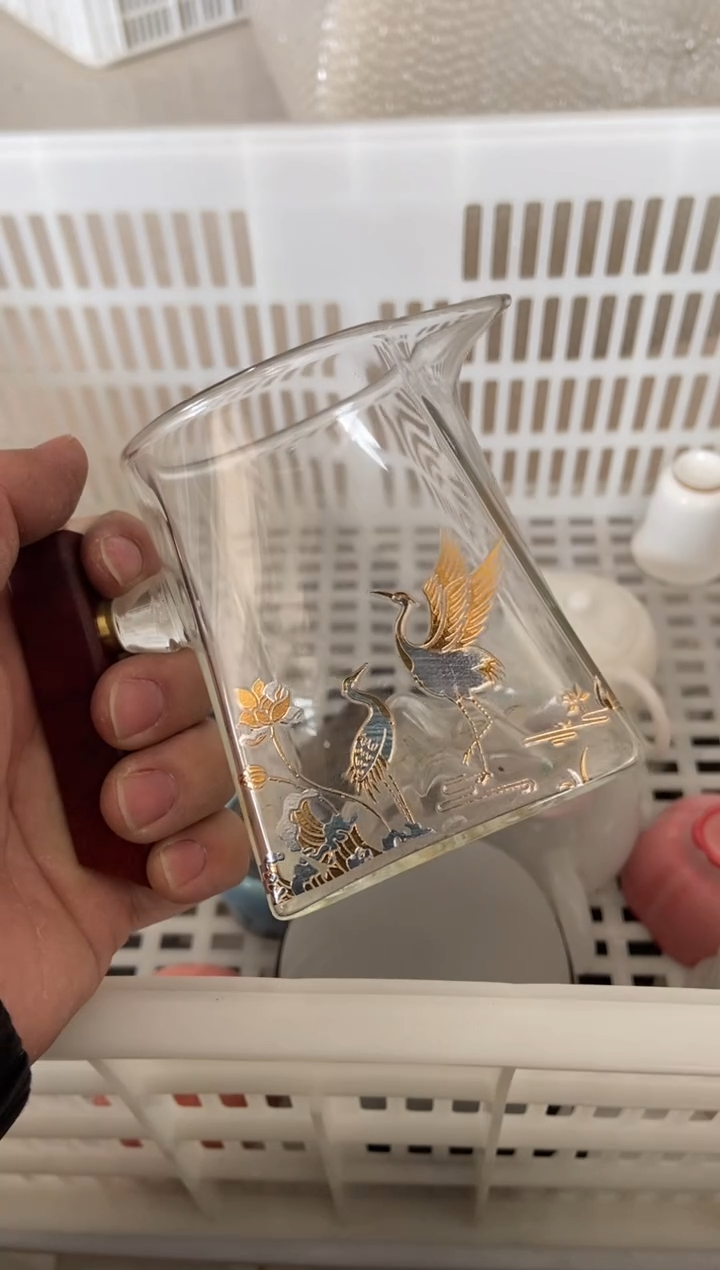 杯子瓷无运费险有瑕疵的摄影的产品有使用过的痕迹有点脏介意勿拍