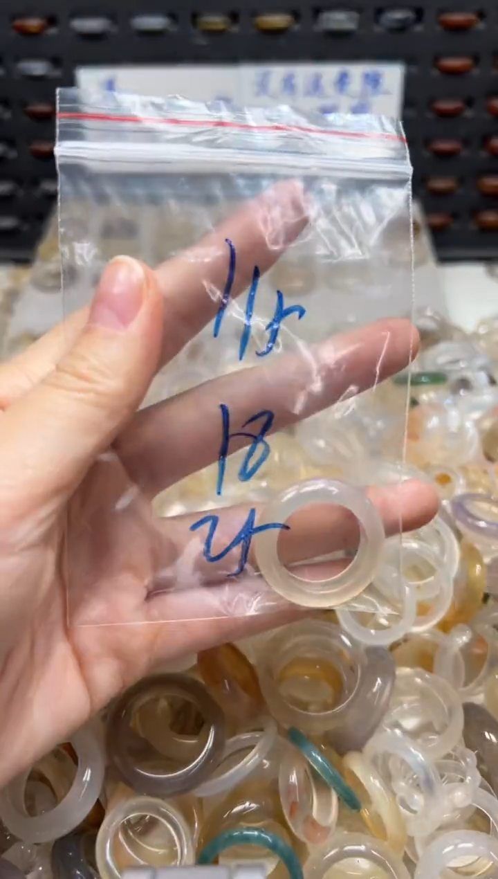 未镶嵌戒指玛瑙/玉髓115