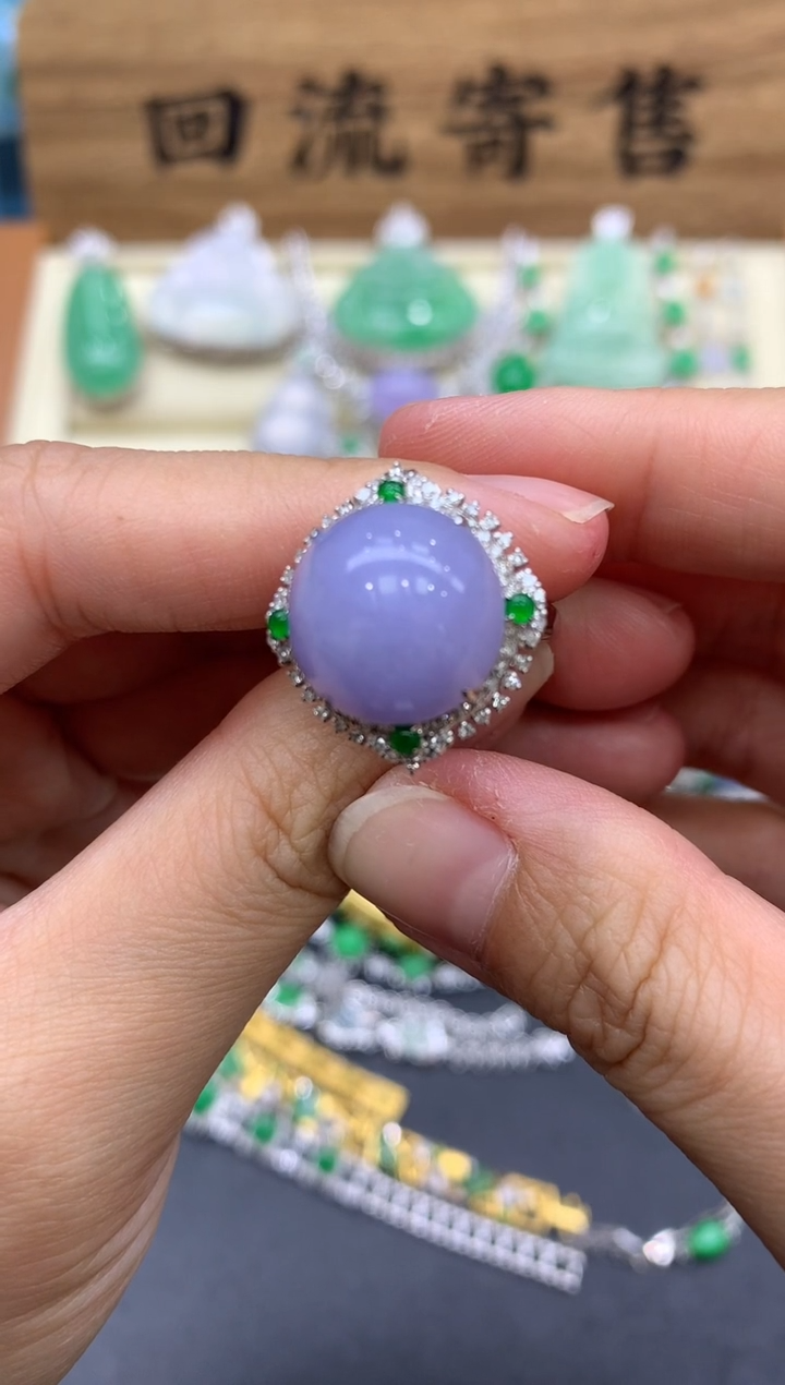 翡翠18K金镶嵌戒指626-中国好珍宝